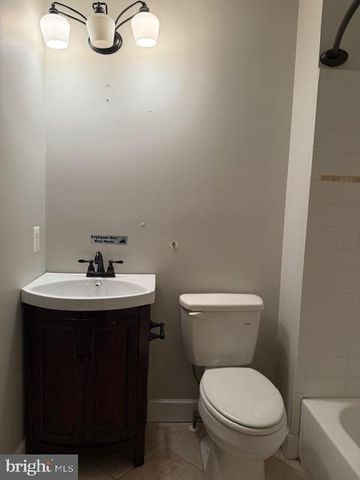 1214 U ST SE, Washington, DC 20020