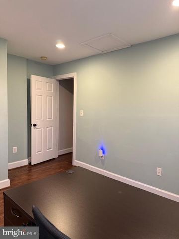 1214 U ST SE, Washington, DC 20020