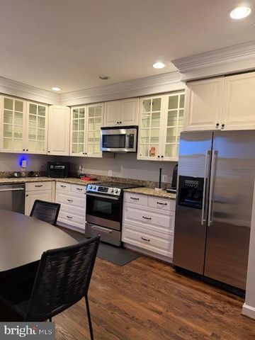 1214 U ST SE, Washington, DC 20020