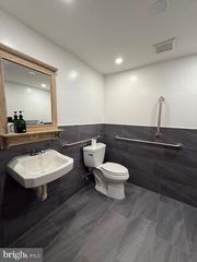 1214 U ST SE, Washington, DC 20020