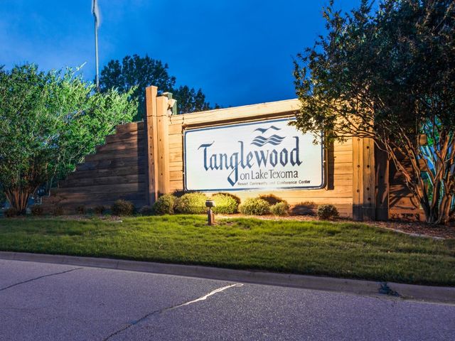 2164 Tanglewood Boulevard A105, Pottsboro, TX 75076