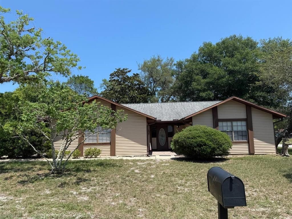 2 BLAINE COURT, Palm Coast, FL 32137