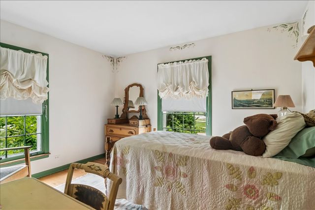 344 Wisconsin Avenue, Barrington, IL 60010