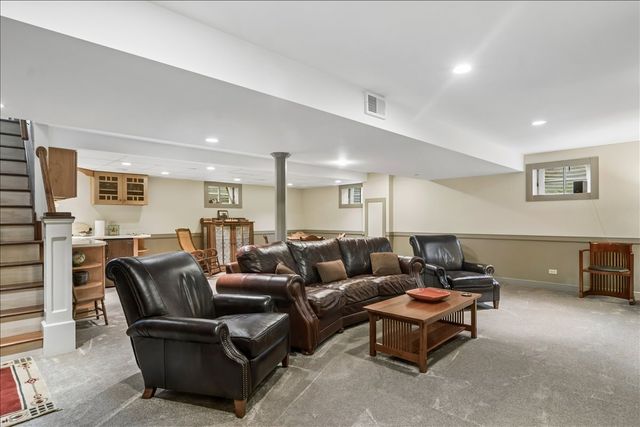344 Wisconsin Avenue, Barrington, IL 60010