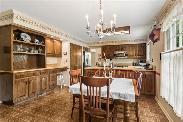344 Wisconsin Avenue, Barrington, IL 60010