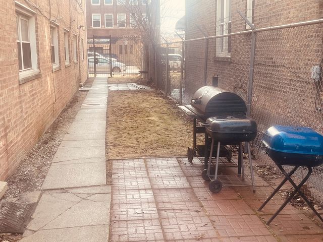 8917 S Cottage Grove Avenue 2E, Chicago, IL 60619