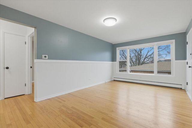 8917 S Cottage Grove Avenue 2E, Chicago, IL 60619