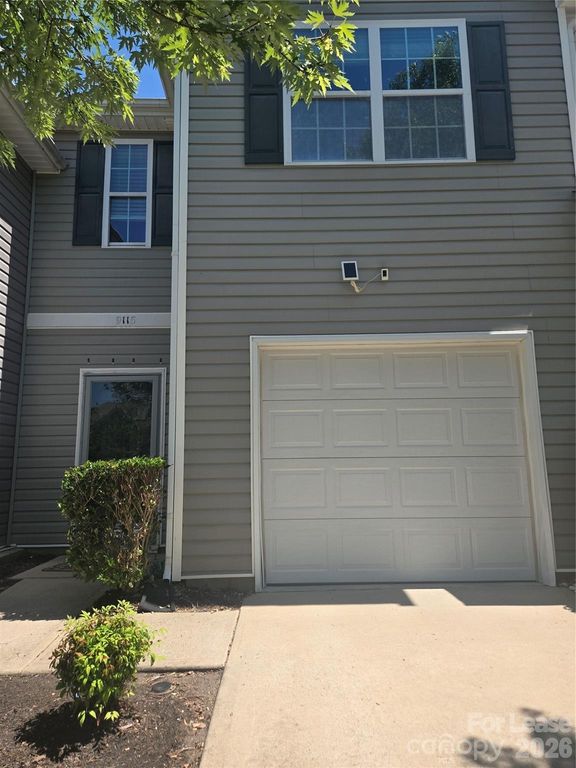 9116 Bradstreet Commons Way, Charlotte, NC 28215