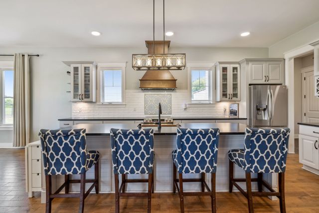 5296 Cross Plains Rd, White House, TN 37188