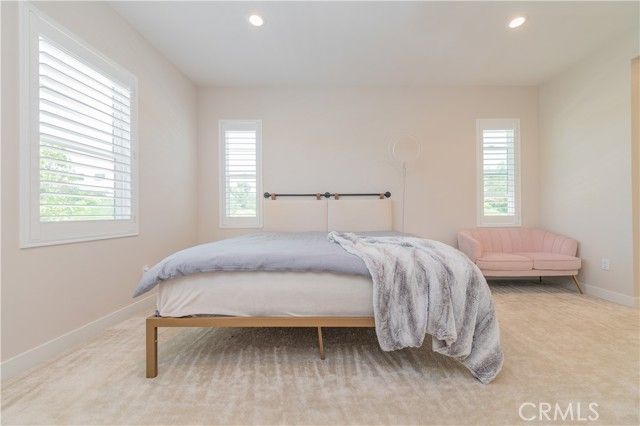 111 Fremont, Lake Forest (el Toro), CA 92630