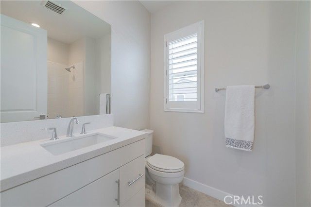 111 Fremont, Lake Forest (el Toro), CA 92630