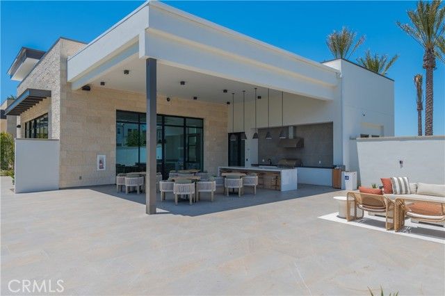 111 Fremont, Lake Forest (el Toro), CA 92630