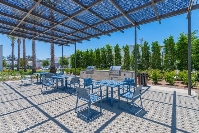 111 Fremont, Lake Forest (el Toro), CA 92630