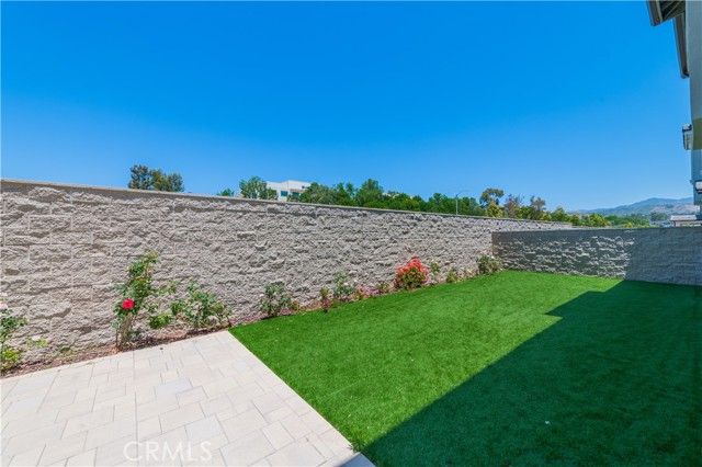 111 Fremont, Lake Forest (el Toro), CA 92630