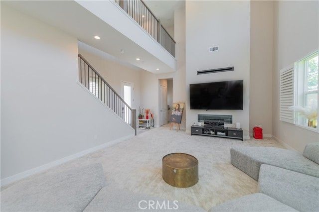 111 Fremont, Lake Forest (el Toro), CA 92630