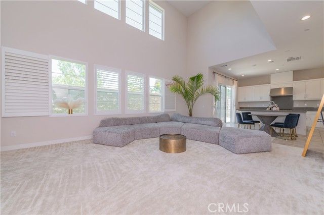 111 Fremont, Lake Forest (el Toro), CA 92630