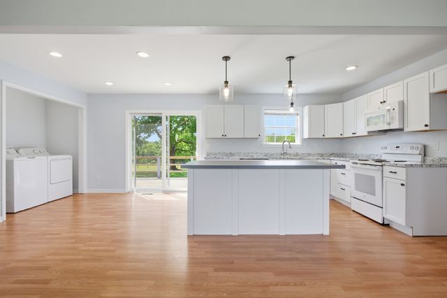 1167 John Sharp Rd, Columbia, TN 38401
