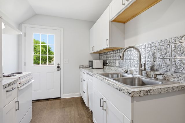 1167 John Sharp Rd, Columbia, TN 38401