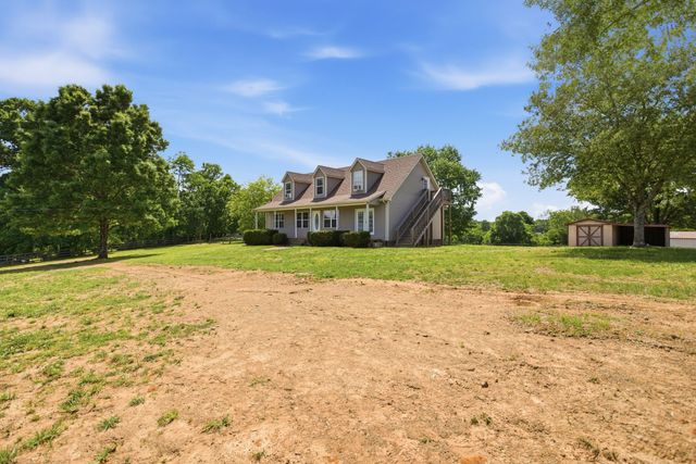 1167 John Sharp Rd, Columbia, TN 38401