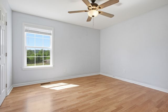 1167 John Sharp Rd, Columbia, TN 38401