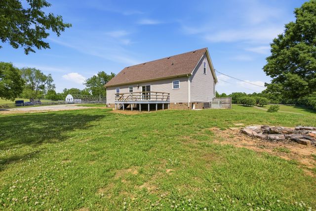 1167 John Sharp Rd, Columbia, TN 38401