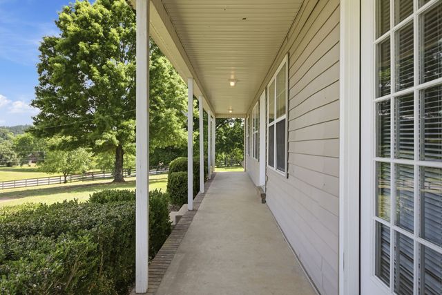 1167 John Sharp Rd, Columbia, TN 38401