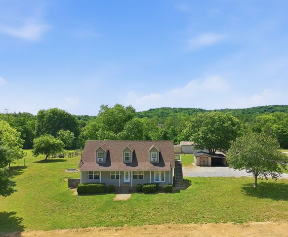 1167 John Sharp Rd, Columbia, TN 38401
