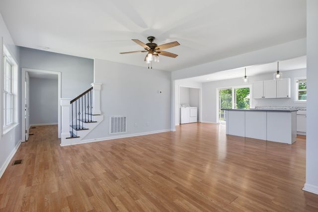 1167 John Sharp Rd, Columbia, TN 38401