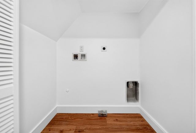 46 Walden St 46, Cambridge, MA 02140