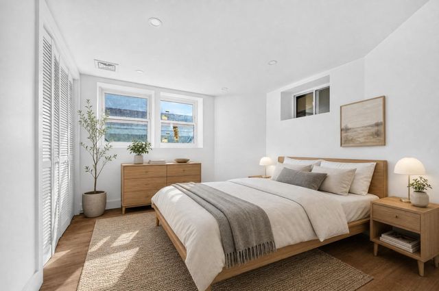 46 Walden St 46, Cambridge, MA 02140