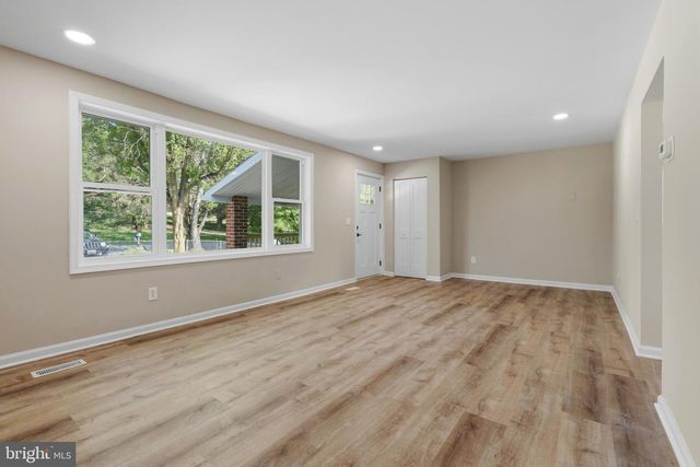 459 FOREST VIEW DR, Kearneysville, WV 25430