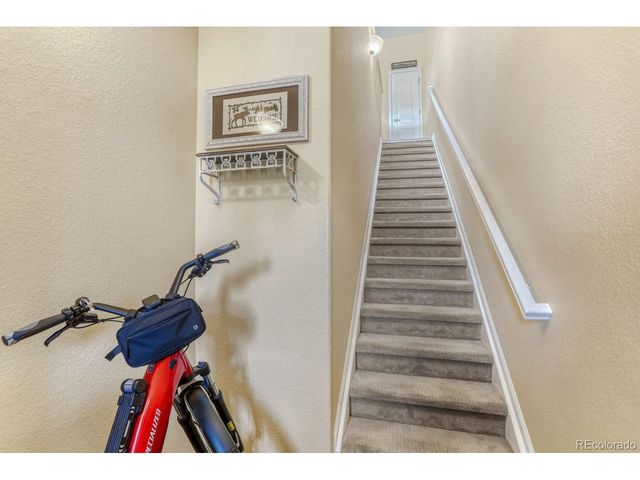 2201 Calais Dr 6-I, Longmont, CO 80504