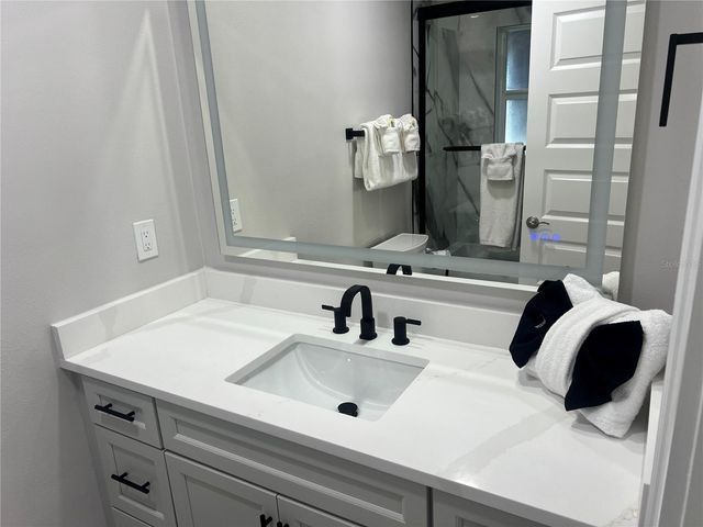 6020 MIDNIGHT PASS ROAD 22, Sarasota, FL 34242