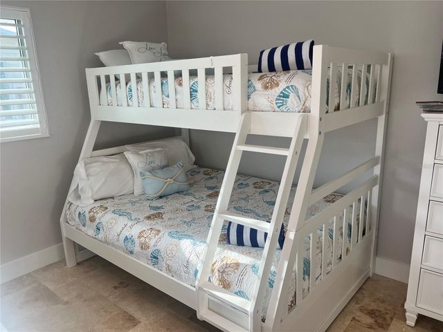6020 MIDNIGHT PASS ROAD 22, Sarasota, FL 34242