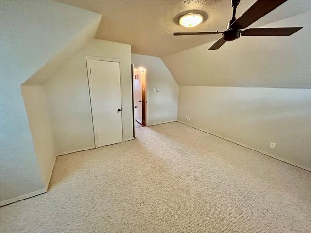 3308 Avenue B, Nederland, TX 77627