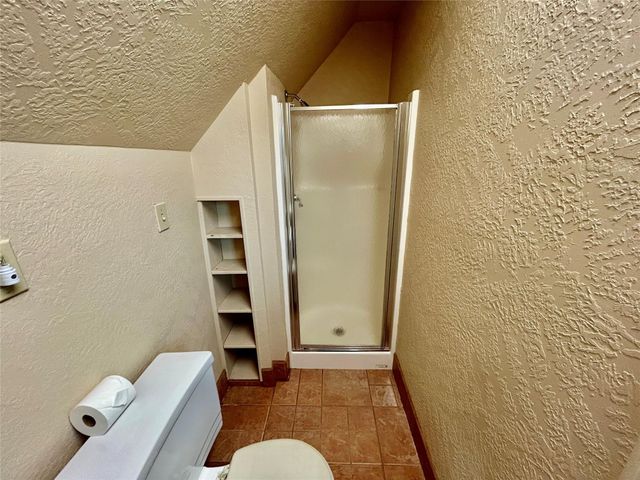 3308 Avenue B, Nederland, TX 77627