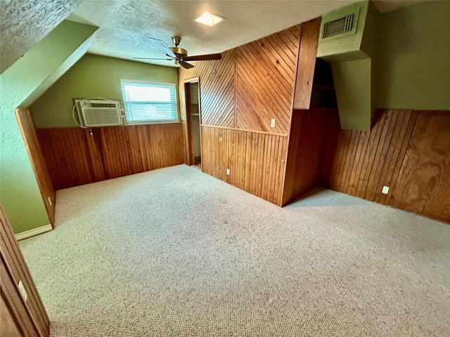 3308 Avenue B, Nederland, TX 77627