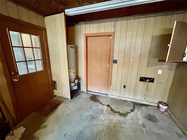 3308 Avenue B, Nederland, TX 77627