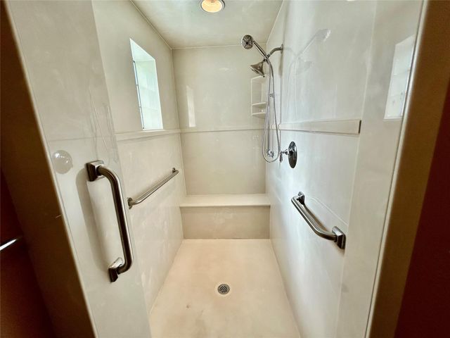 3308 Avenue B, Nederland, TX 77627