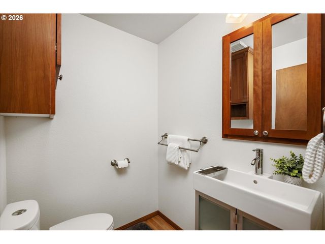 4602 Sw 25TH Ave, Portland, OR 97239