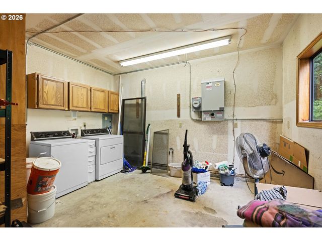 4602 Sw 25TH Ave, Portland, OR 97239