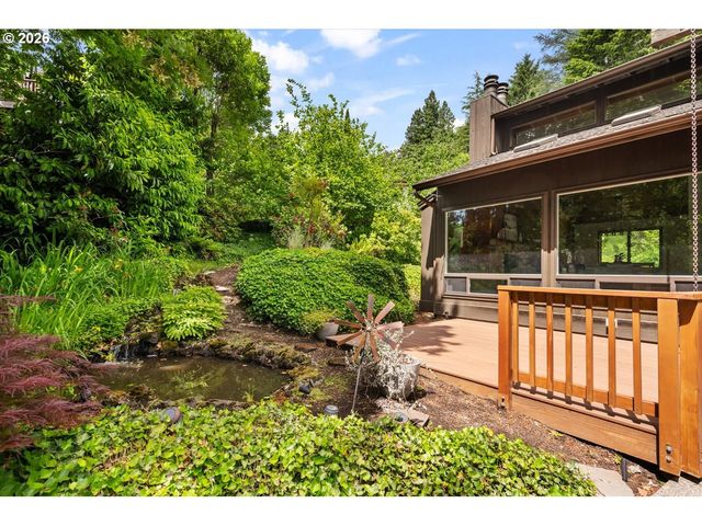 4602 Sw 25TH Ave, Portland, OR 97239