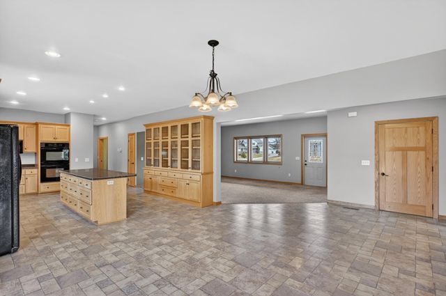 1328 Armstrong Road NW, Alexandria, MN 56308