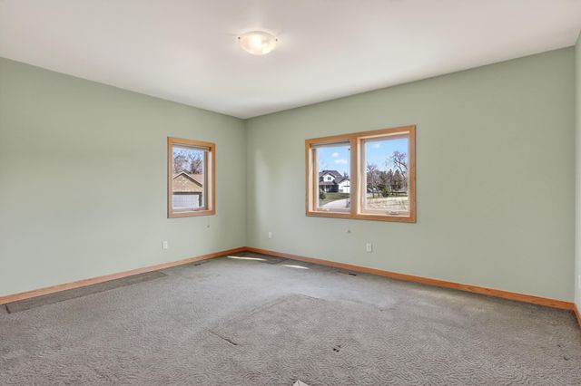 1328 Armstrong Road NW, Alexandria, MN 56308