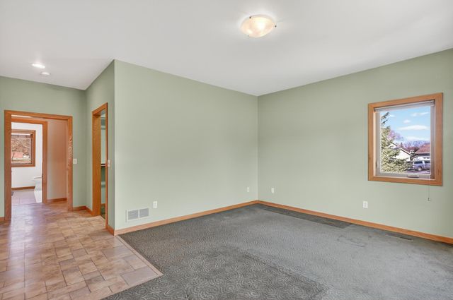 1328 Armstrong Road NW, Alexandria, MN 56308