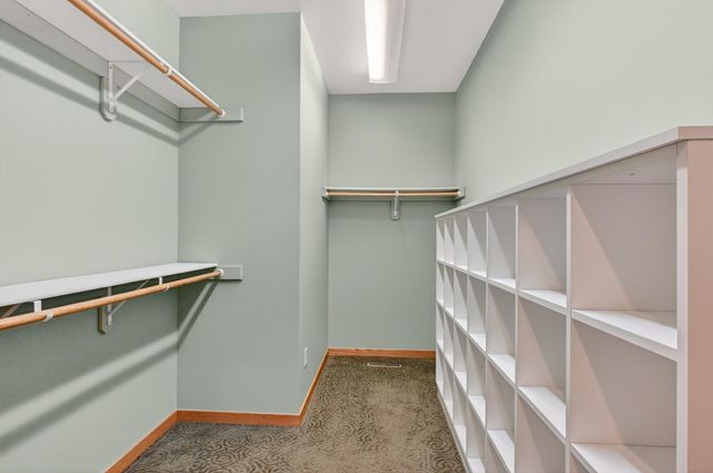 1328 Armstrong Road NW, Alexandria, MN 56308