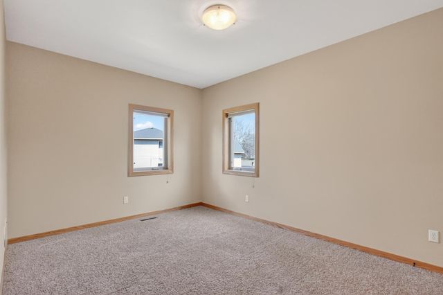 1328 Armstrong Road NW, Alexandria, MN 56308