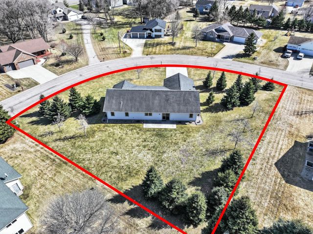 1328 Armstrong Road NW, Alexandria, MN 56308