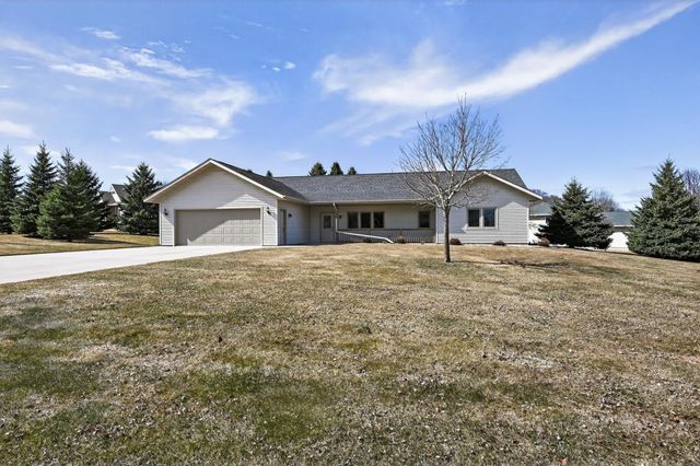 1328 Armstrong Road NW, Alexandria, MN 56308