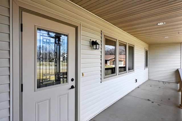 1328 Armstrong Road NW, Alexandria, MN 56308